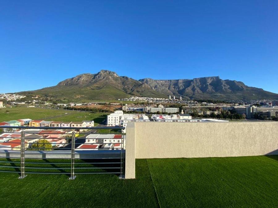 2 Bedroom Property for Sale in Zonnebloem Western Cape
